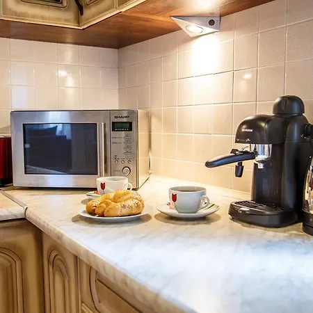 Rosa - Happy Hours Apartament *